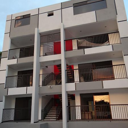 אלאג'ואלה Maria'S Apartments מראה חיצוני תמונה